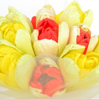 Букет «Лакоманьяка» тюльпаны с лаками